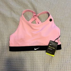 NWT Nike Sports bra Large